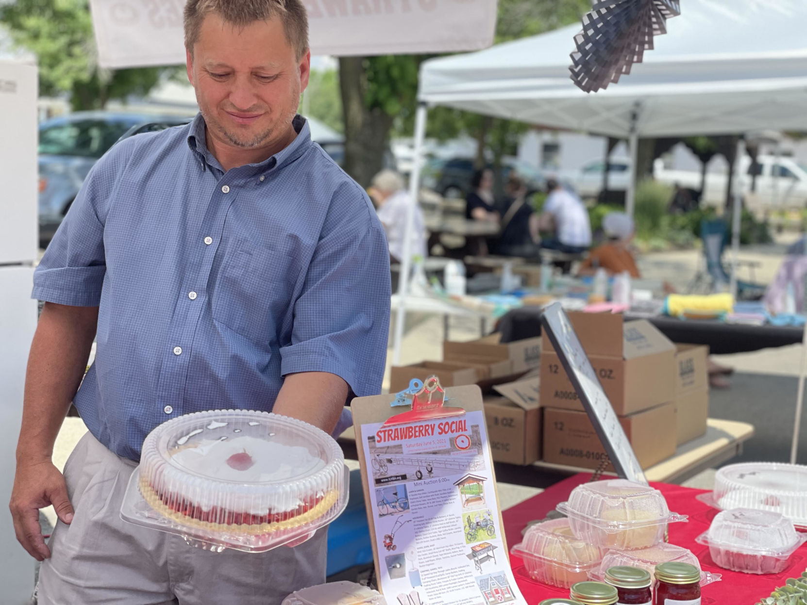 Strawberry Pies for Haiti
